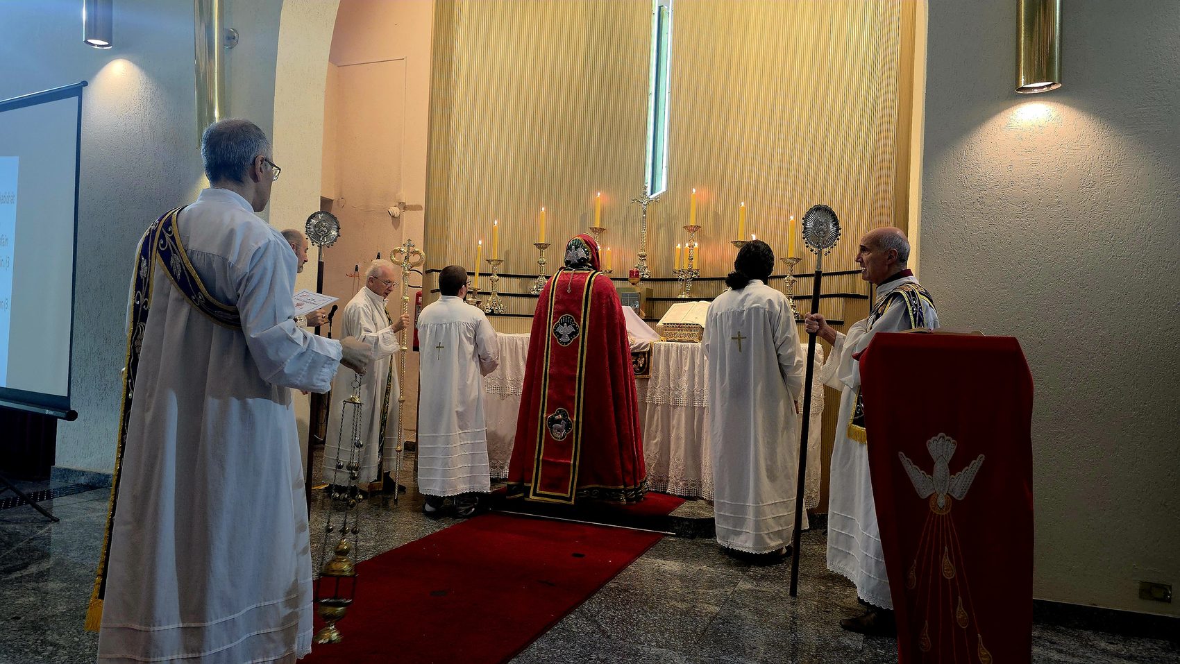 Padres na sacristia
