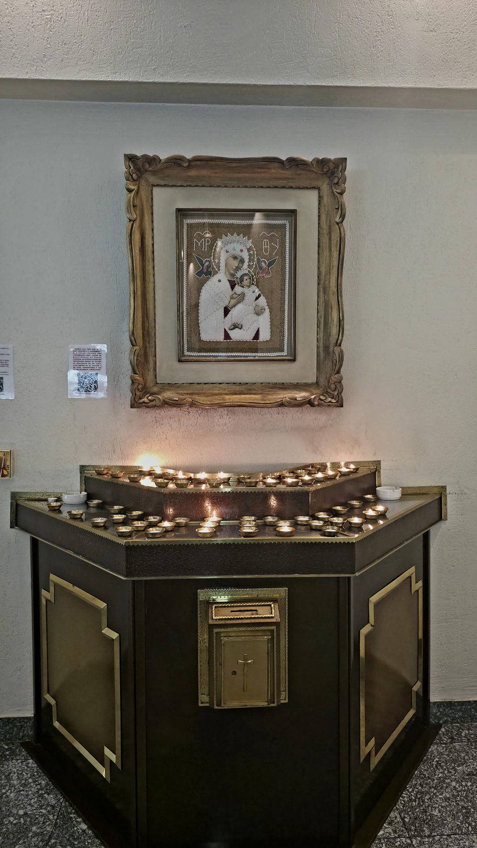 Elevação do cálice durante a liturgia
